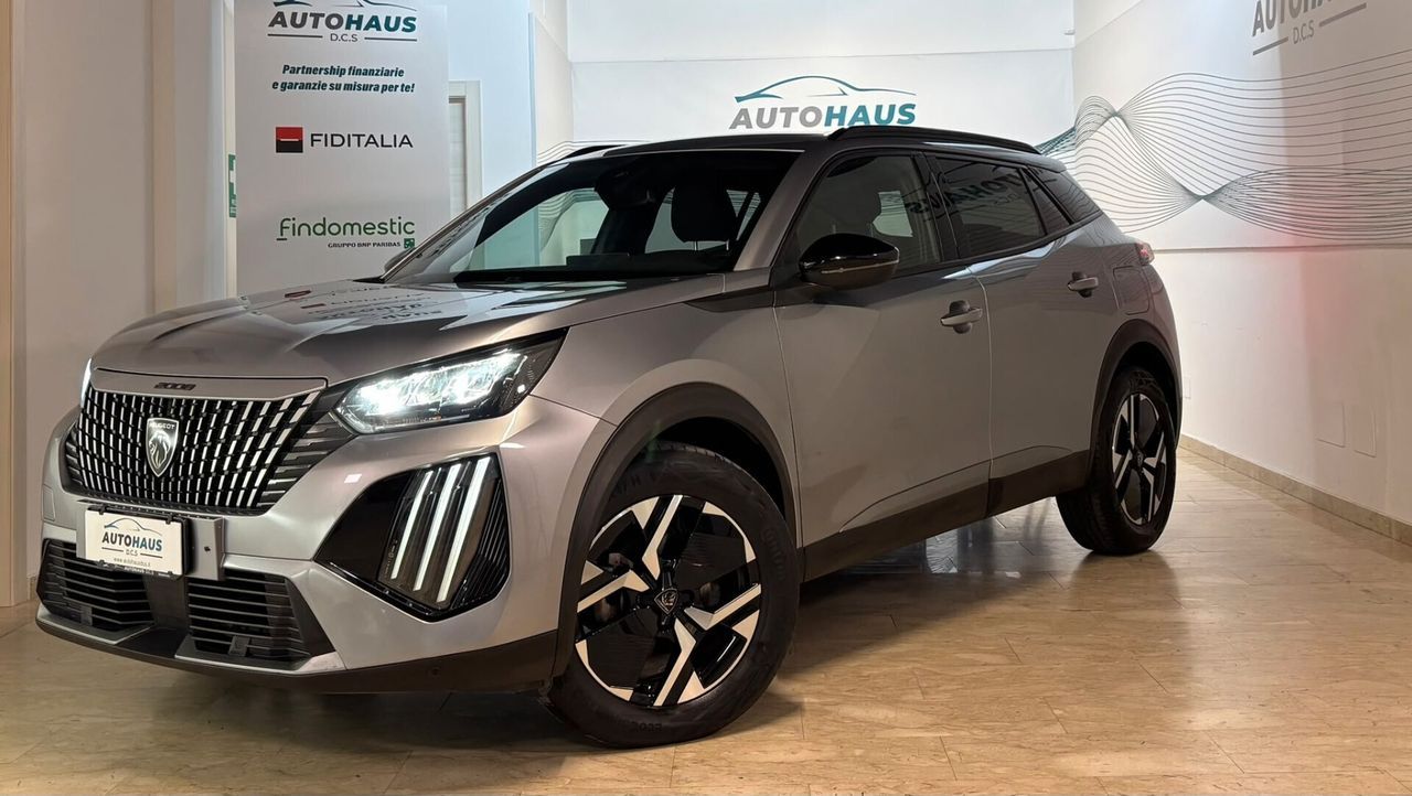 Peugeot 2008 PureTech 1.2 Benzina 130 CV imagem 2