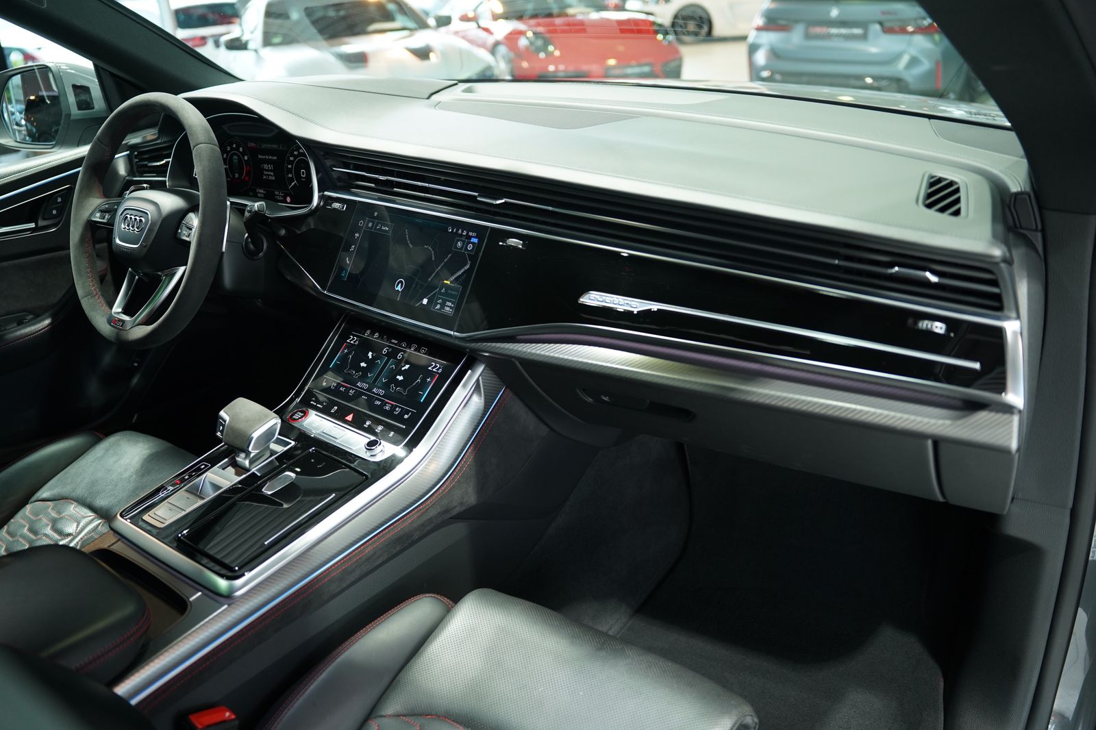 Audi Rsq8