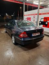 Mercedes-Benz Mercedes Benz W203 C320 - gebrauchte Mercedes-Benz C 320 aus dem Jahr 2001