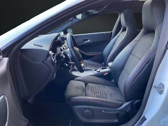 Mercedes-Benz CLA 220