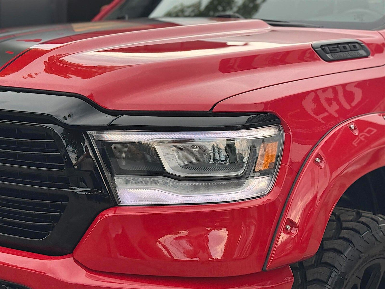 Fahrzeugabbildung Dodge RAM 5.7 V8 HEMI Red Devil NightEdition 4x4 eTorq