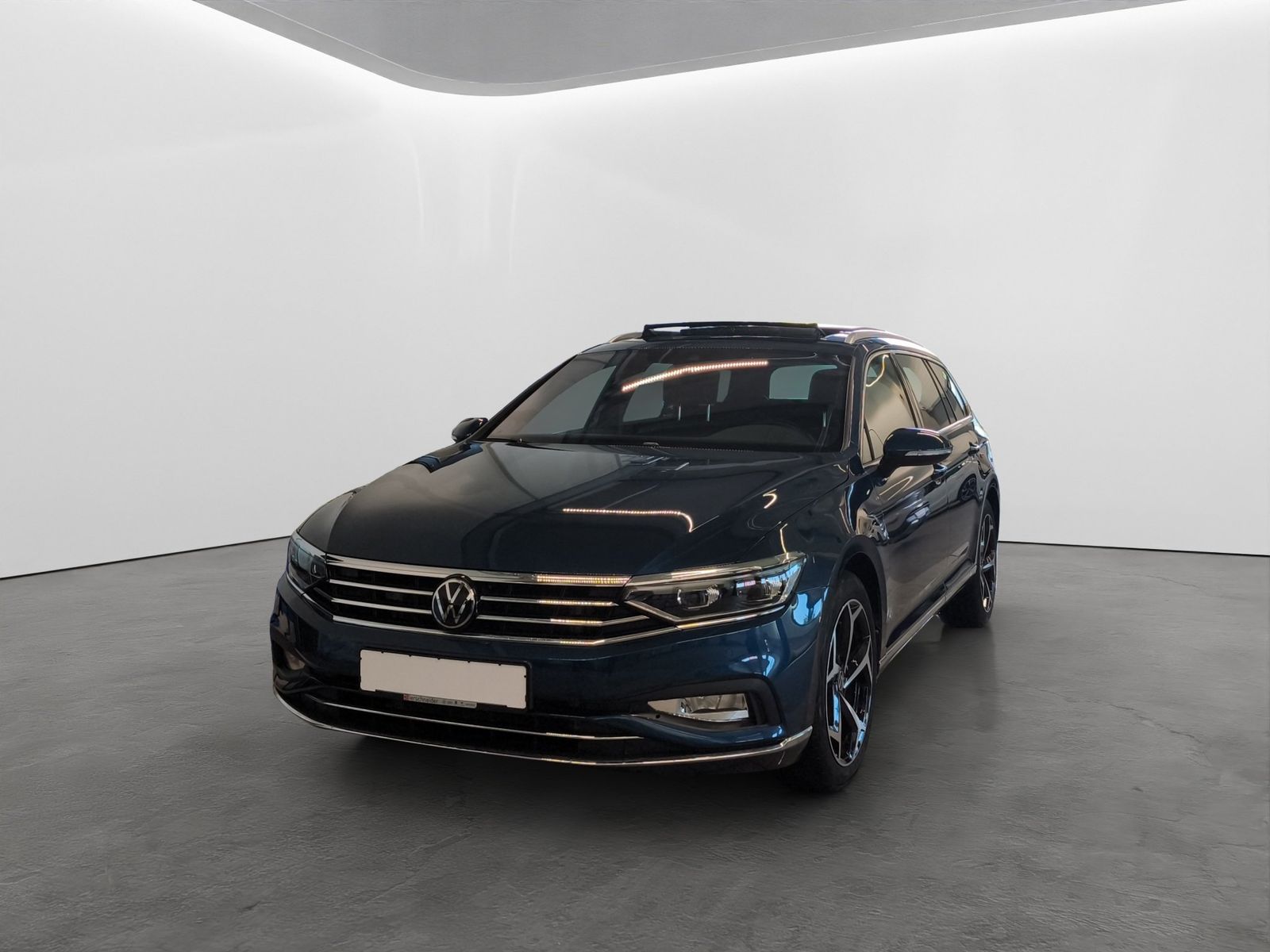 Volkswagen Passat Variant - Bild 2
