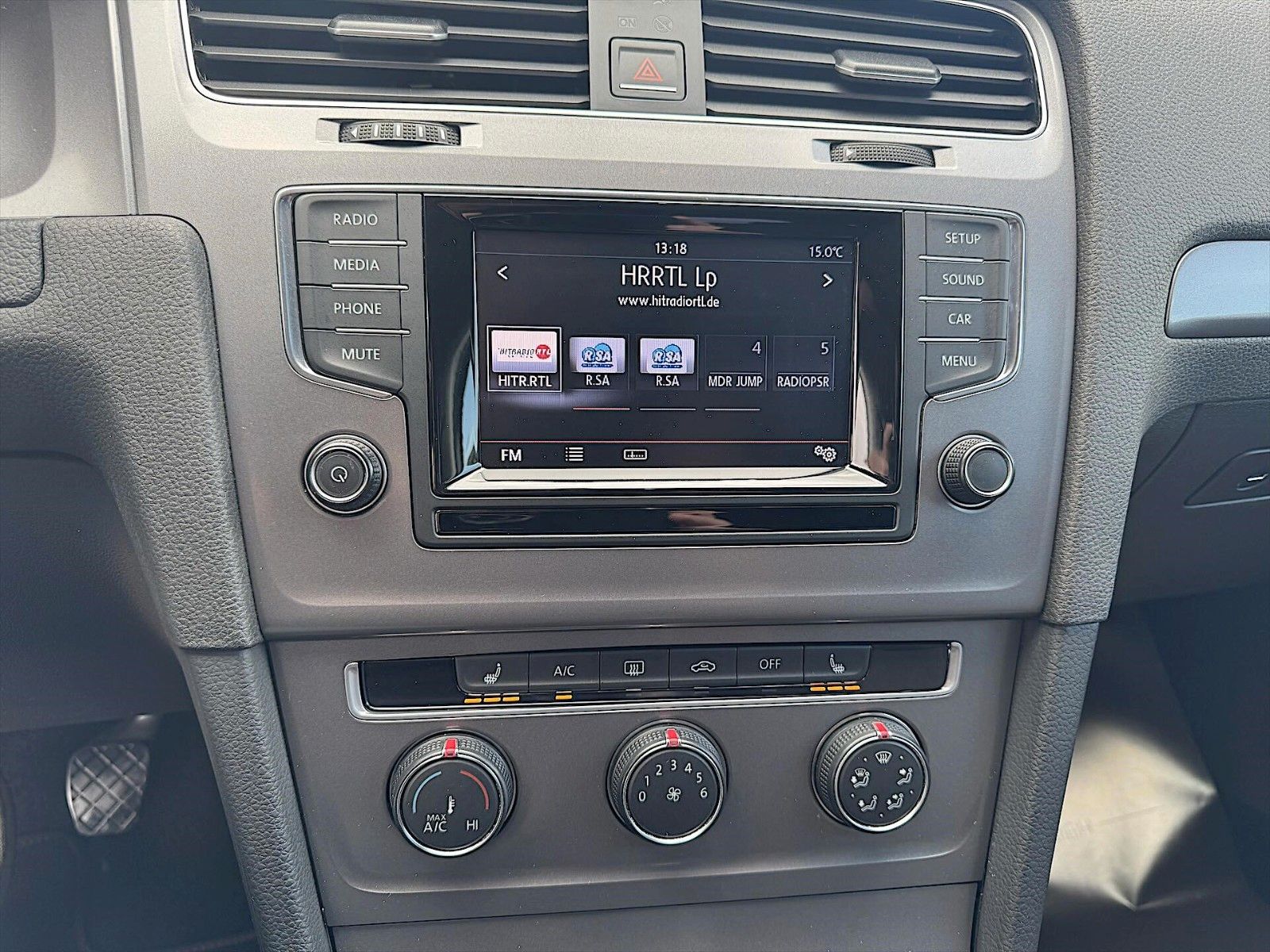 Fahrzeugabbildung Volkswagen Golf VII Variant Trendline BMT *Touch*Sitzhzg*