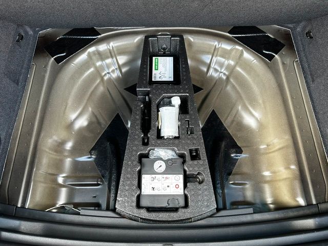 Karoq Clever LED;KESSY;ALARM;CARPLAY