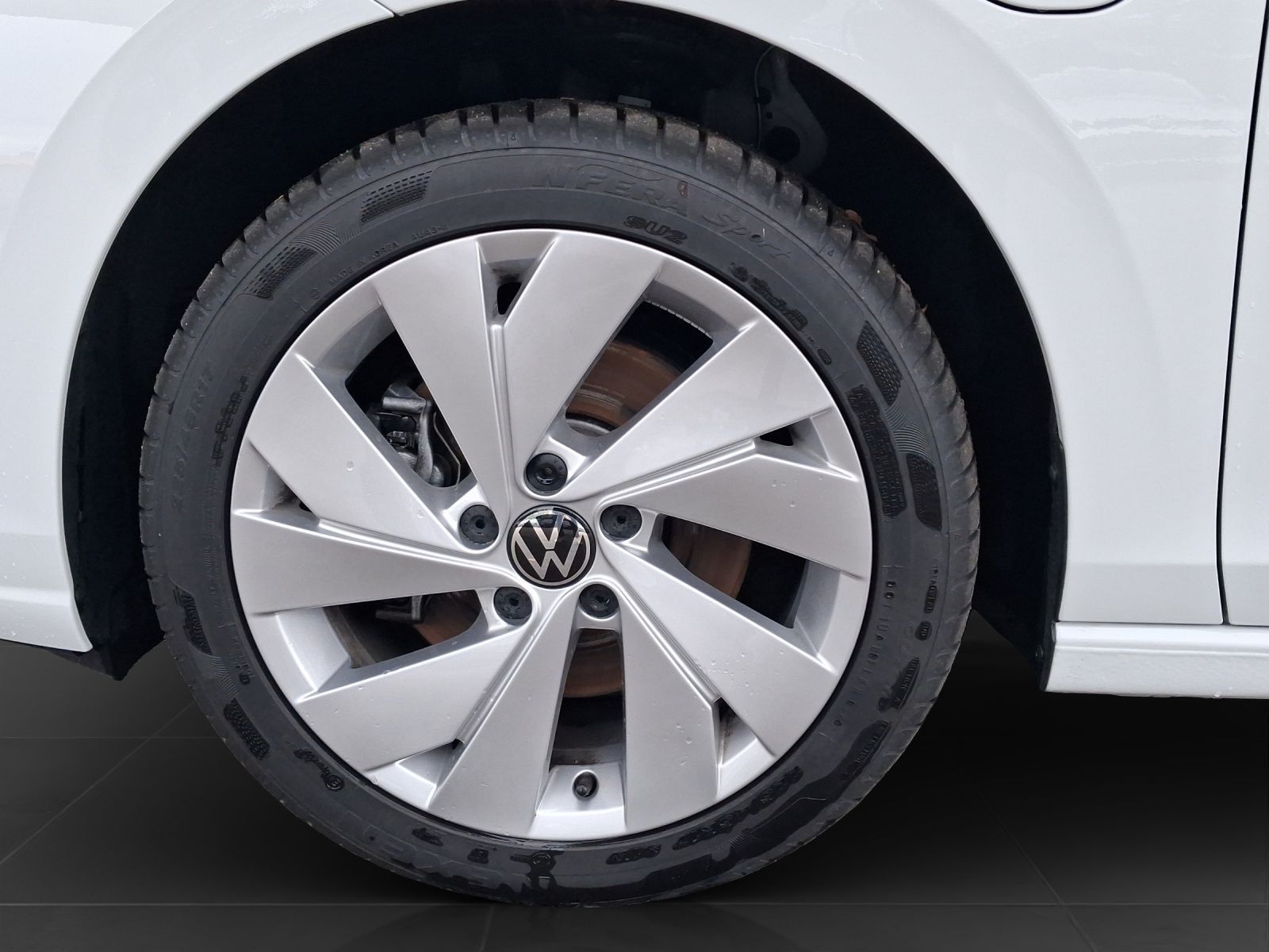 Volkswagen Golf - Bild 7
