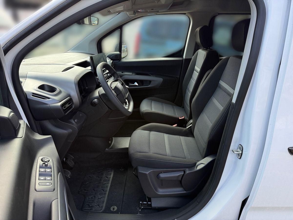 Fahrzeugabbildung Fiat Doblo L2 Kombi 131 MT6