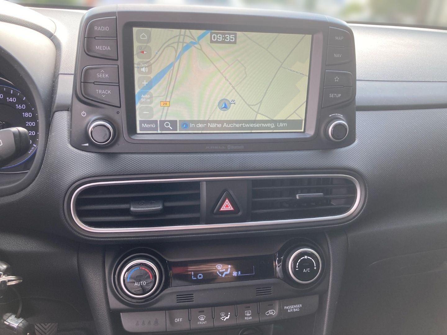 Fahrzeugabbildung Hyundai KONA YES! 2WD 1.0 T-GDI Navi SHZ Kamera PDC Krel