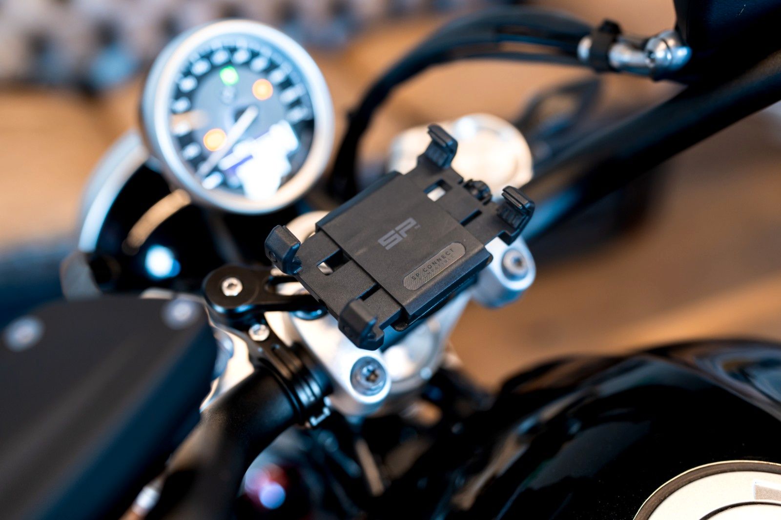 Fahrzeugabbildung BMW R 12  Voll  inkl. Komfort + Soziuspaket