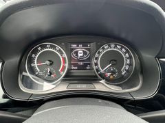 SKODA Fabia Combi Monte Carlo KLIMA,NAVI,SHZ,AUTOMATIK