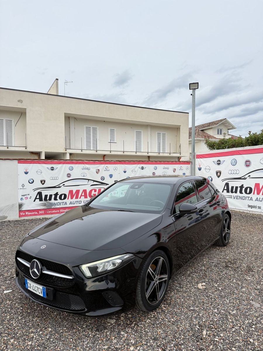 Mercedes-Benz Mercedes-benz A 200 d Automatic Sport imagem 2