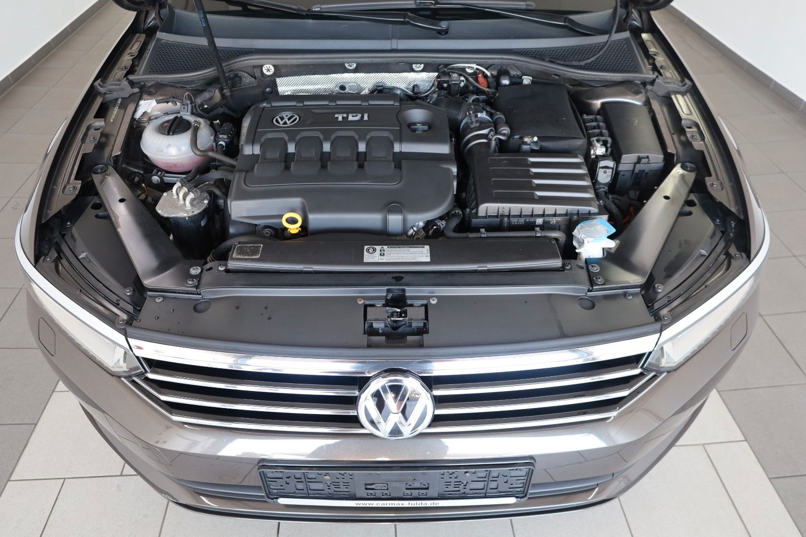 Fahrzeugabbildung Volkswagen Passat Variant Trendline DSG LED,SH,PDC,SR+WR