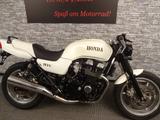 Honda Sevenfifty Umbau - HONDA NAKED BIKE