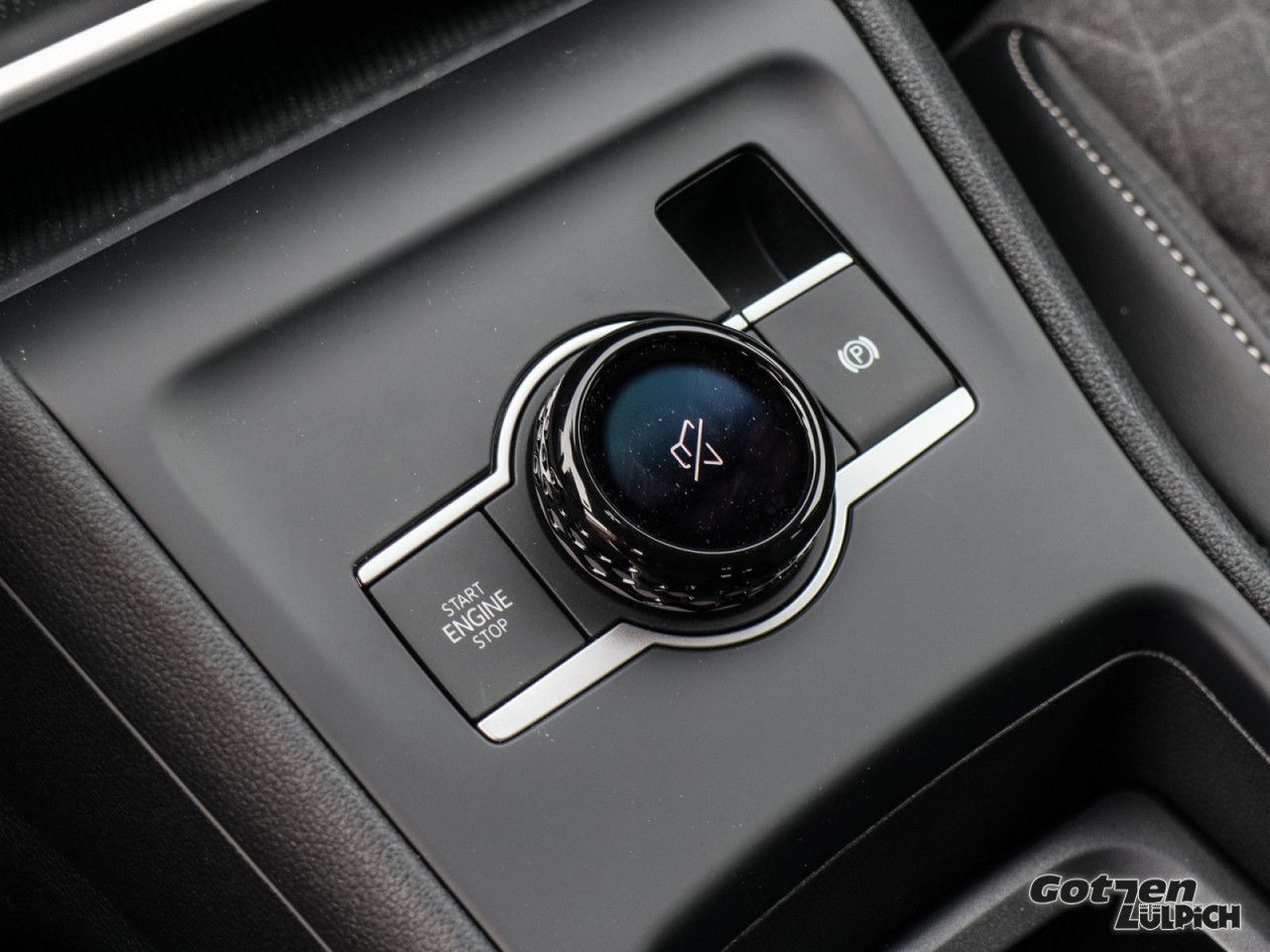 Fahrzeugabbildung Volkswagen Tiguan 1.5 eTSI 110 kW Life DSG PDC LED-Plus