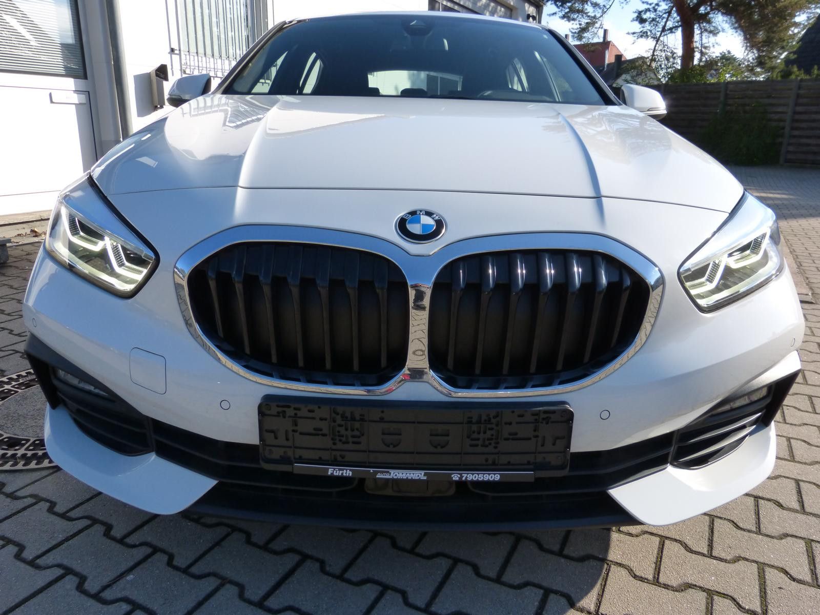BMW 118i Advantage, Navi,LED,SHZ,Abstandsregelung foto 3