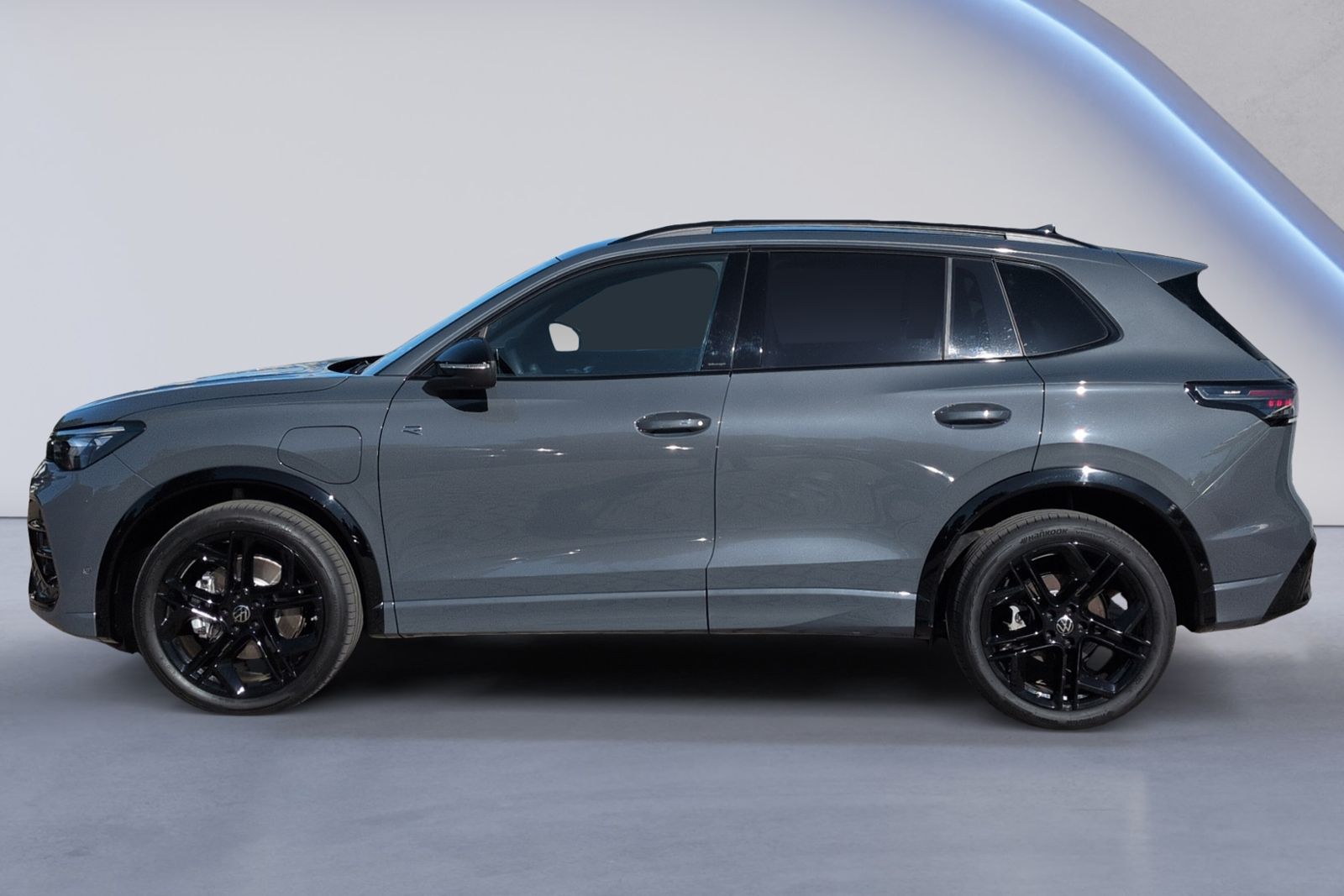Tiguan 1.5 eTSI eHybrid DSG R-Line KAMERA+DCC+