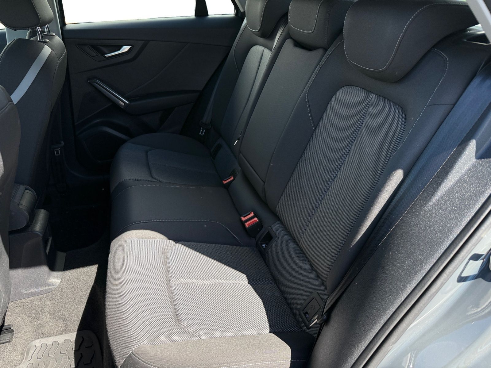 Fahrzeugabbildung Audi Q2 35 TDI S-tronic AHK AMBIENTE NAVI