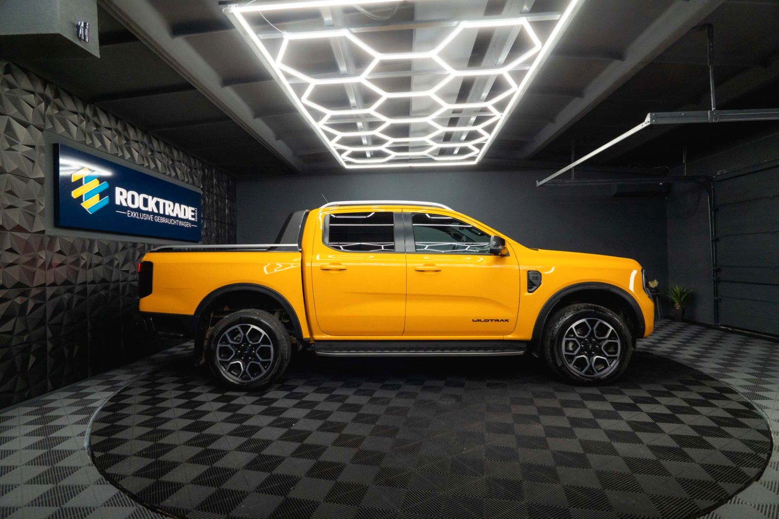 Fahrzeugabbildung Ford Ranger 3.0 Wildtrak e-4WD DoKa Offroad 4x4 ACC