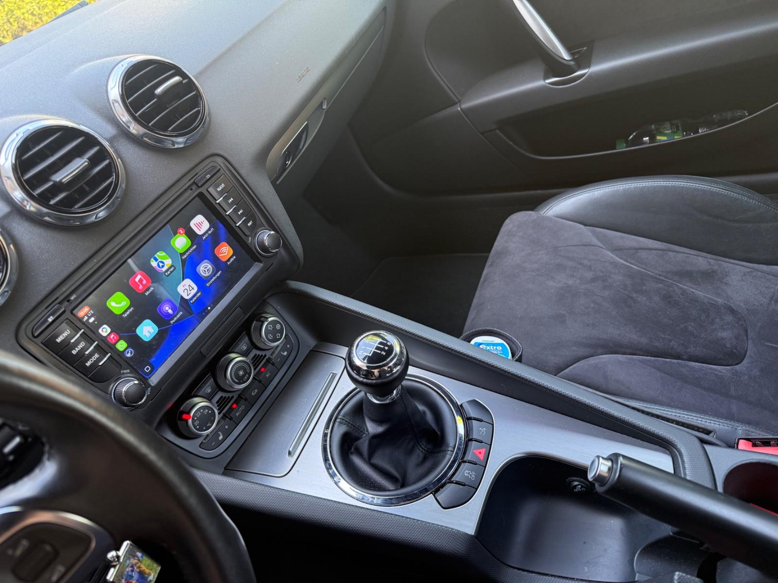 Audi TT Coupe 1.8 TFSI - Carplay,SHZ,Motor revidiert
