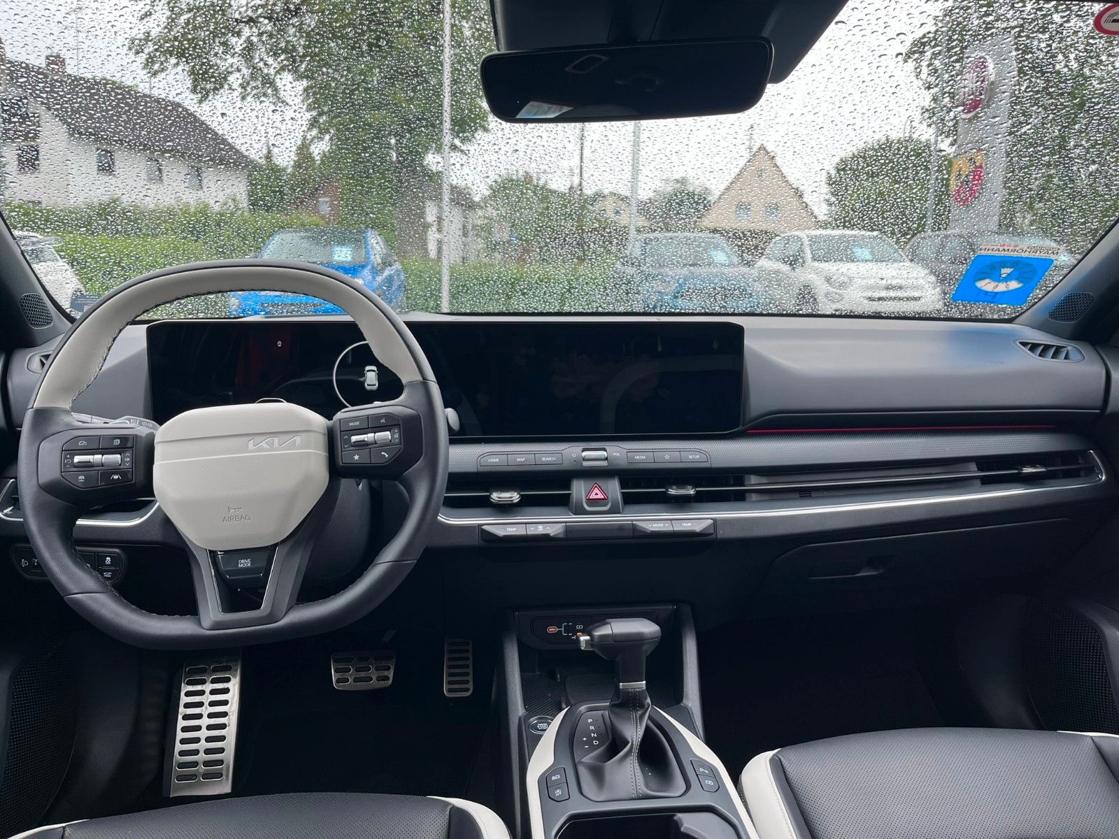 Fahrzeugabbildung Kia K4 Sportswagon 1.6 GT-Line Leder 360'Kamera uvm.