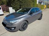 Renault Megane Bose Edition ENERGY TCe 115 Start & S... - Renault Megane Gebrauchtwagen in München