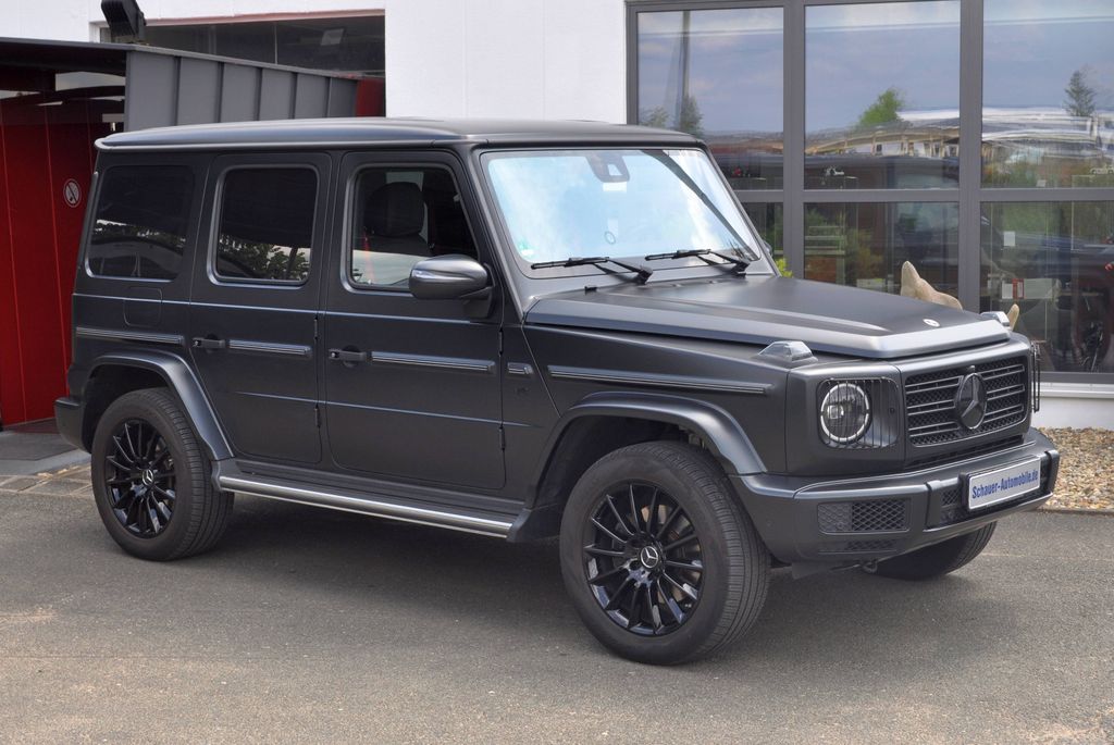 Mercedes-Benz G 500