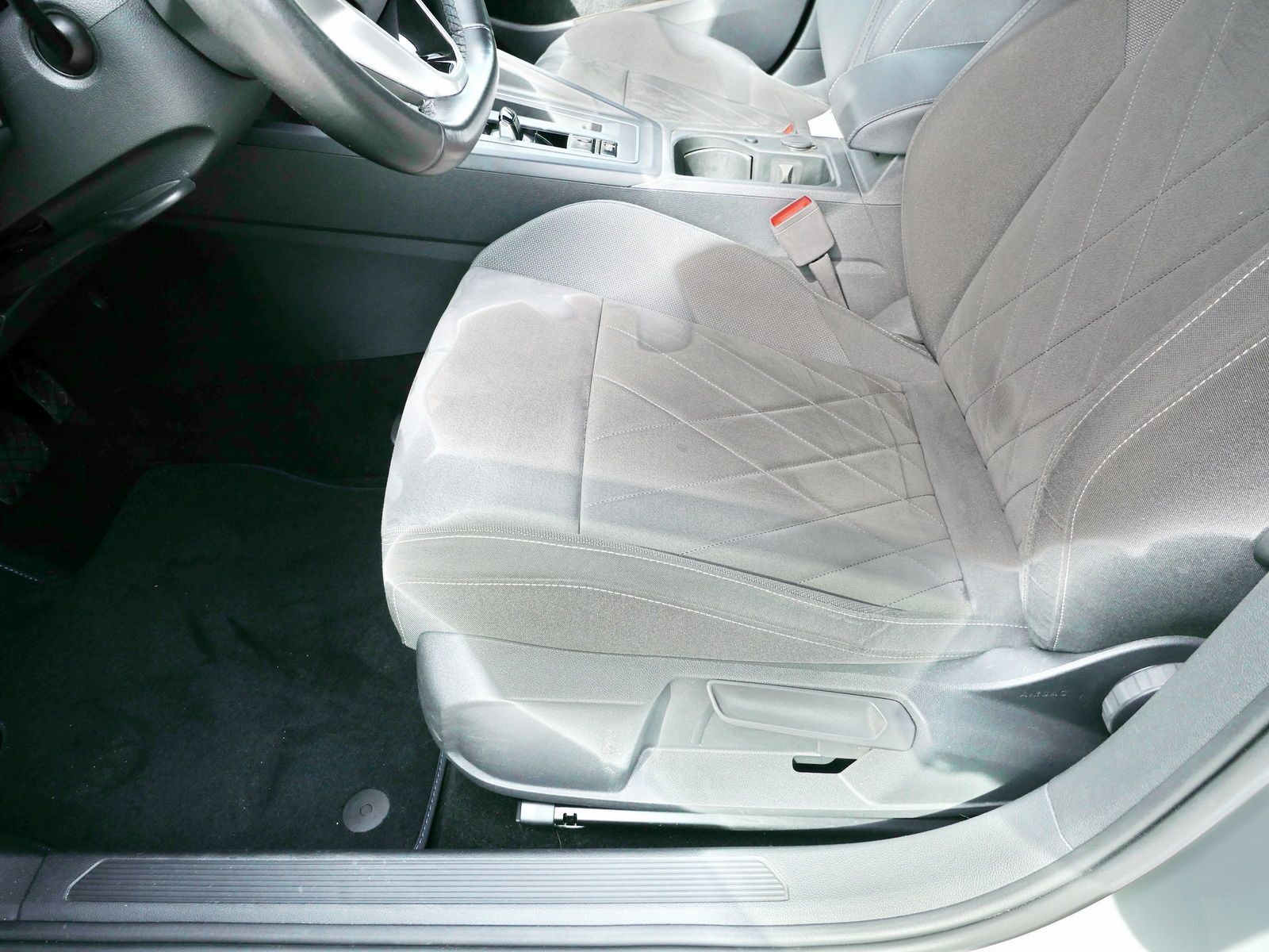 Volkswagen Golf - Bild 21