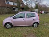 Daihatsu Cuore Kleinwagen Anfängen Auto - gebrauchte Daihatsu Cuore aus dem Jahr 2004