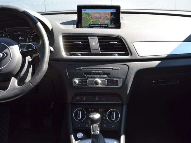 Q3 Sport 1.4 TFSI XENON/17-ZOLL/NAVI/APS/KLIMAAU