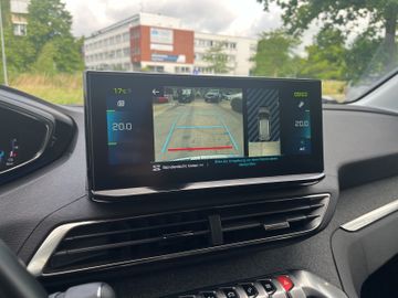 Peugeot 3008 Roadtrip Hybrid 225 Navi+RFK+SHZ