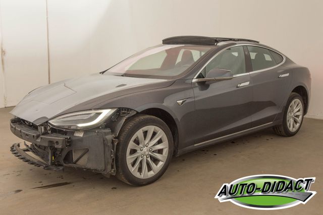 Tesla Model S Performance 90D