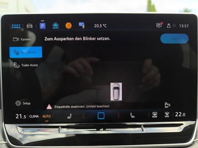 Fahrzeugabbildung Volkswagen Passat Variant 1.5 eTSI DSG Business LED ACC NAV