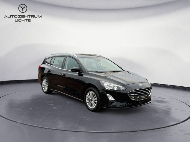 Ford Focus Turnier Titanium/KAMERA/LENKHEIZ/PANO/ELKL