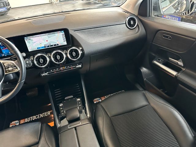 Mercedes-Benz GLA 220 d 4Matic *LED*AHK*Keyless*