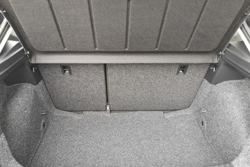 Bild 6 Seat Ibiza 1.0 MPI 59kW Reference SHZ LED ALU