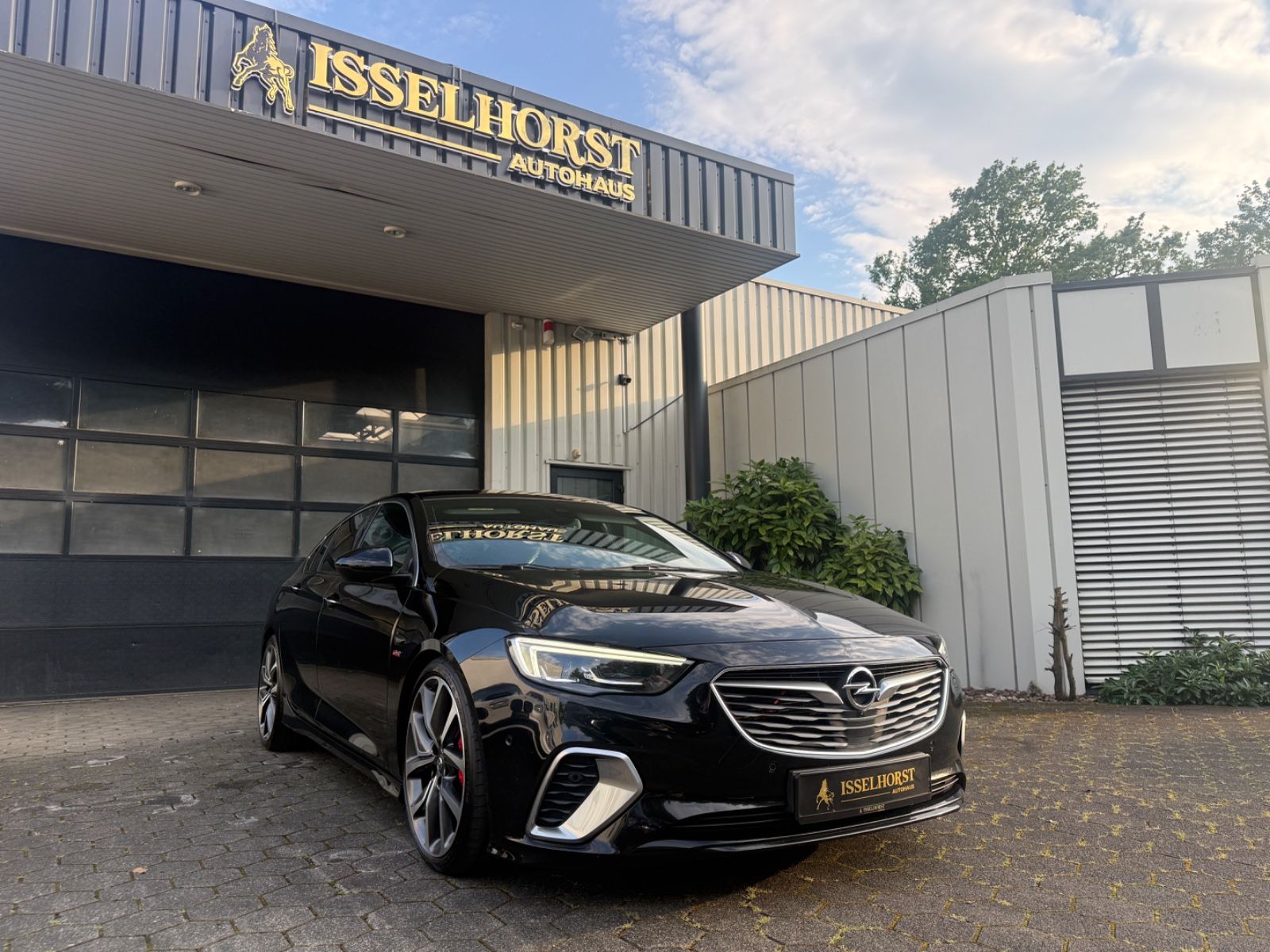 Opel Insignia B Grand Sport GSi 4x4 Massage Sitzbelüf