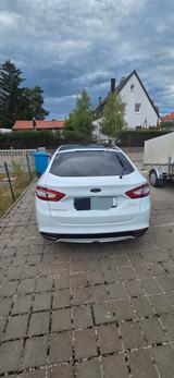 Ford Mondeo 2,0 TDCi AWD, Titanium, Autom., Allrad - Ford Mondeo mit Diesel-Antrieb: Limousine, Automatik