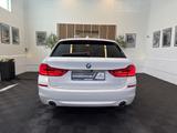 BMW 520 5er 520d Touring xDrive LED*RFK*STANDHEIZUNG - BMW: Weiß, 5er