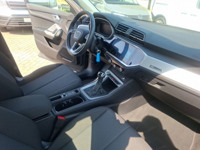 Q3 advanced 35 1.5 TFSI LED-Scheinwerfer - Navi