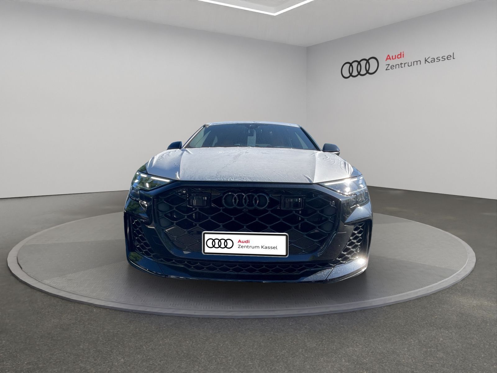 Audi RSQ8 - Bild 9