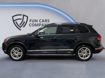 Volkswagen Touareg - 2