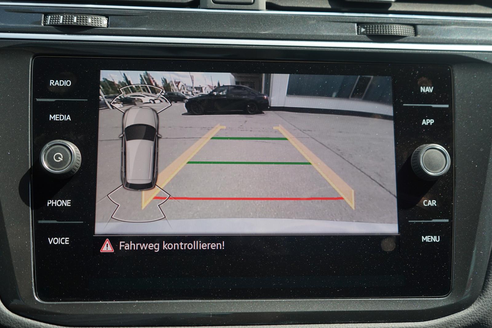 Volkswagen Tiguan 1.5 TSI Active LED Navi ACC Totwinkel AHK, миниатюра 11
