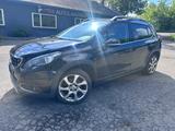 Peugeot 2008 Allure - Peugeot 2008: Kleinwagen