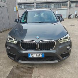 BMW X1 - 1