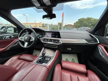 BMW X6 - 12
