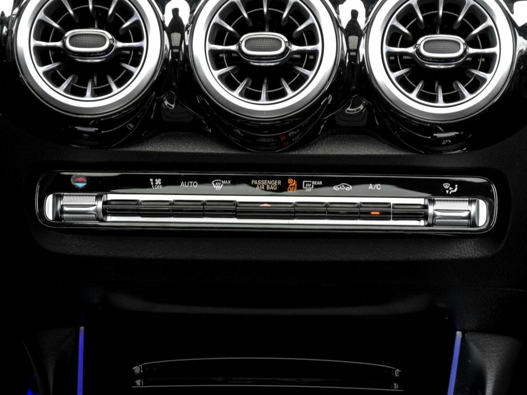 Mercedes-Benz GLB 220 d 4M AMG-Sport Pano Technik 7.Sitze AHK foto 10