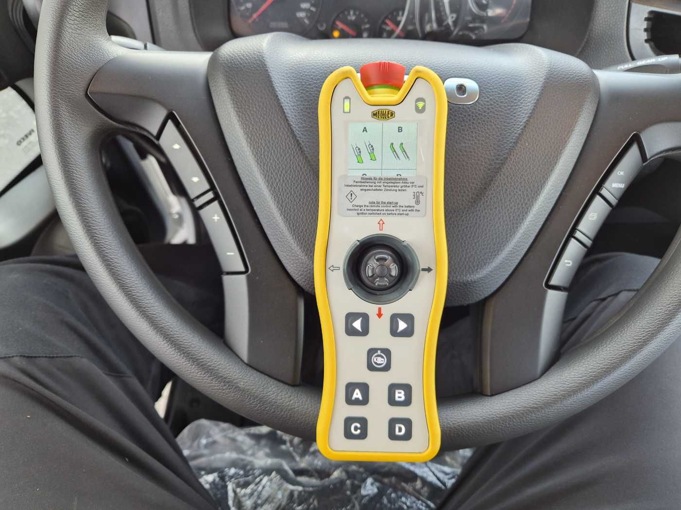 Fahrzeugabbildung Iveco Eurocargo ML160E32/P Meiller AK 10. T Funk AHK