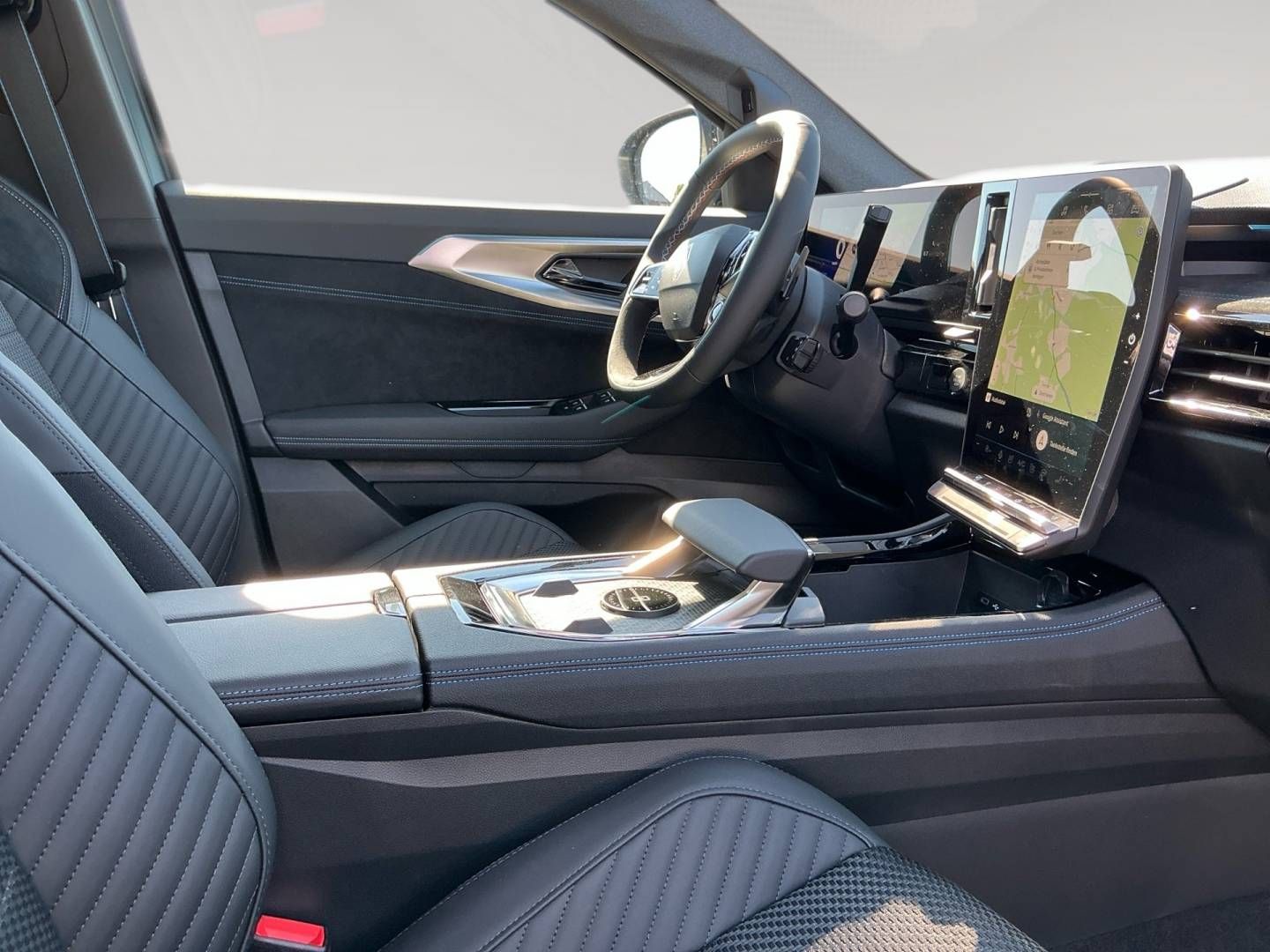Fahrzeugabbildung Renault Austral Esprit Alpine Full Hybrid E-Tech 200