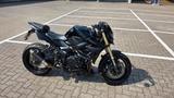 Suzuki GSR750A mit wenig Kilometern  - SUZUKI NAKED BIKE