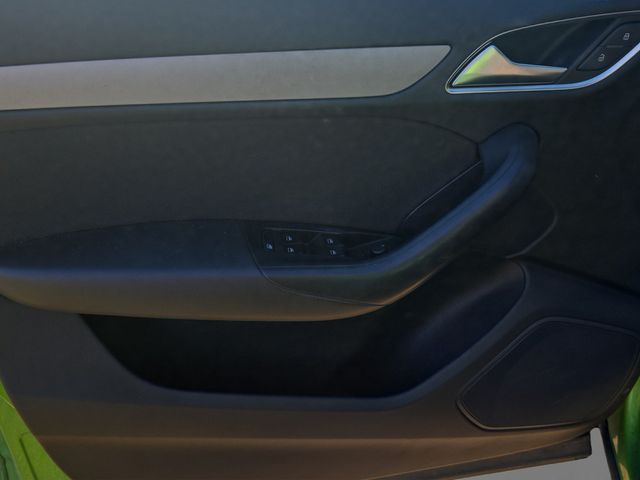 Q3 2.0 TFSI quattro Verkauf nur an Gewerbe