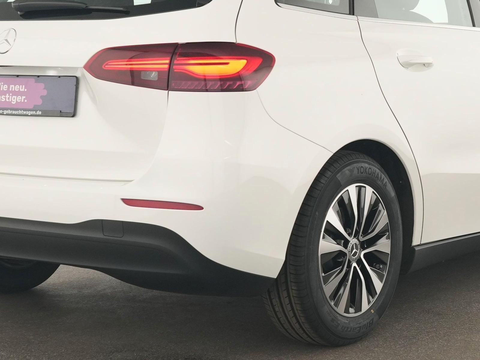 Mercedes-Benz B 180 Navi|Tempomat|Rückfahrkamera|Sitzheizung